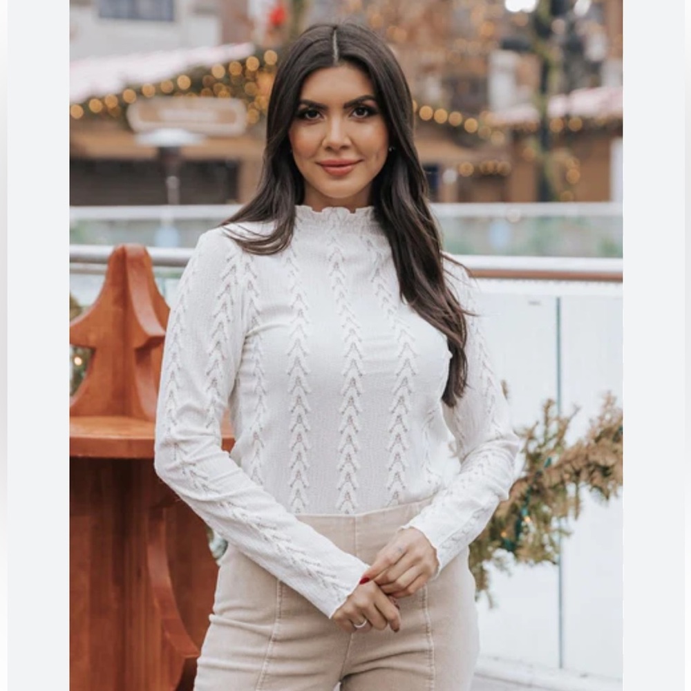 Mock neck textured top